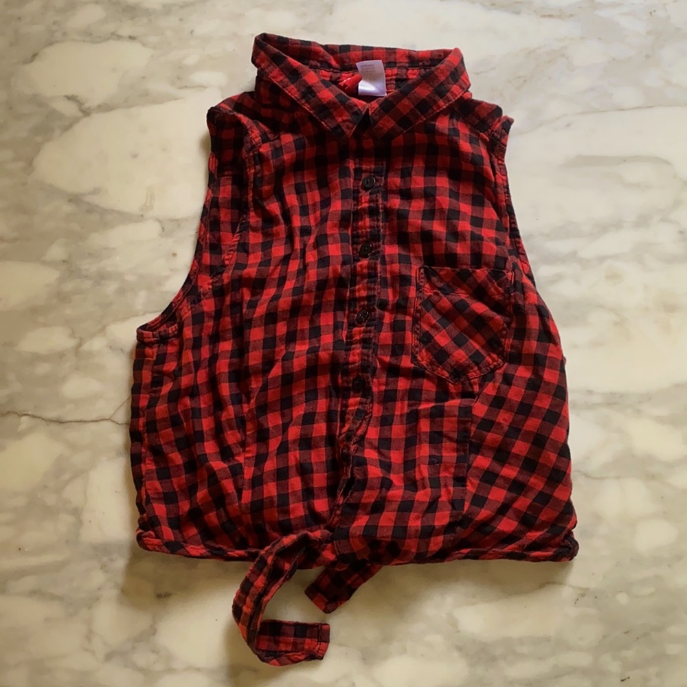 Plaid Button Up Red & Black Crop Top DIVIDED - H&M